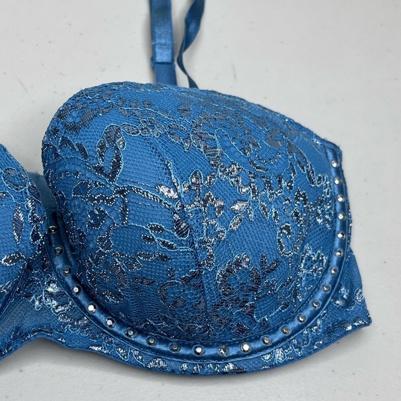 Victoria's Secret Very Sexy V Floral Foiled Lace Sz 32D Bra - Picture 10 of 16
